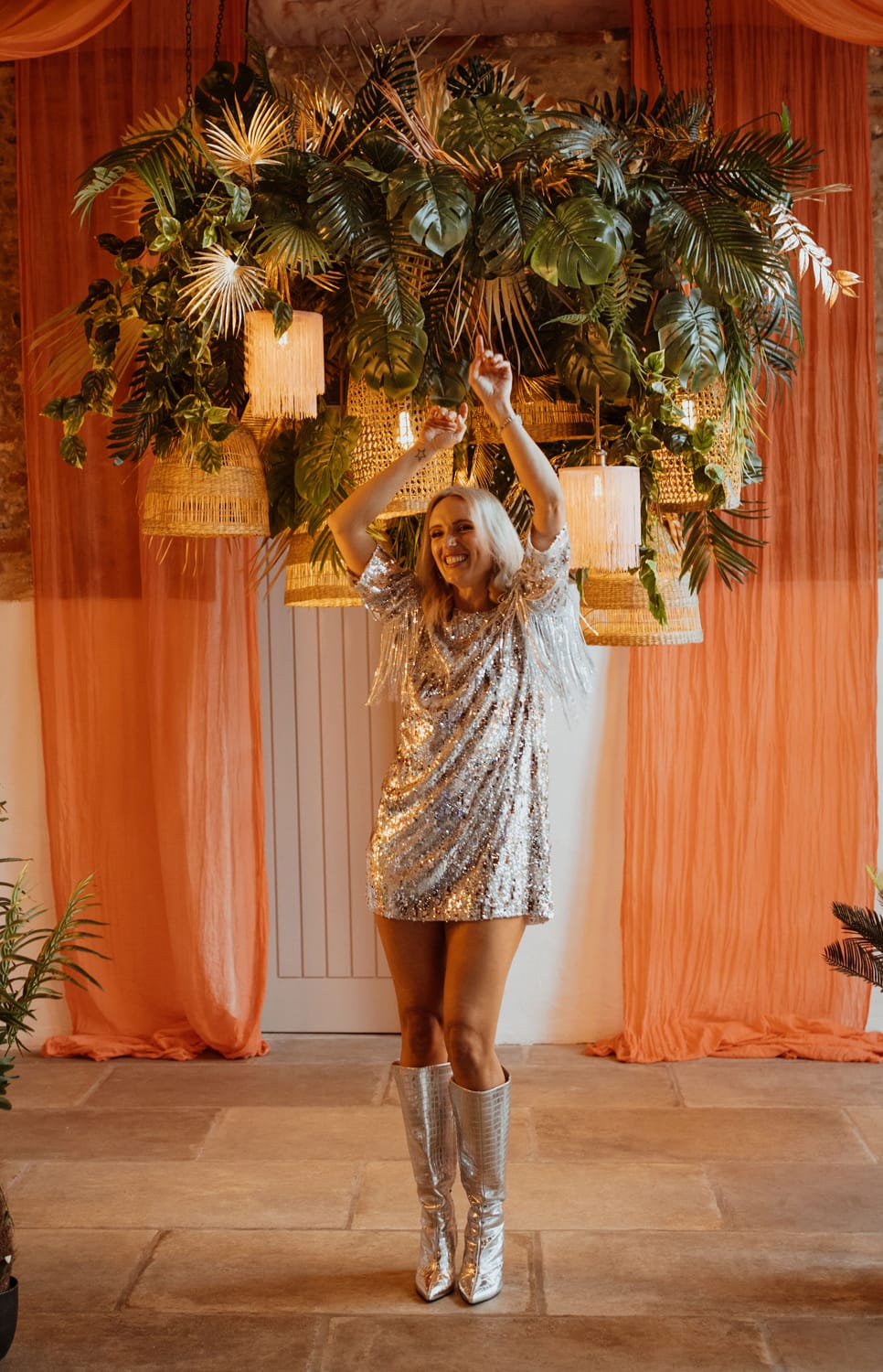 Image by <a class="text-p3" href="https://www.auroragrey.co.uk" target="_blank">Aurora Grey Photography</a>.