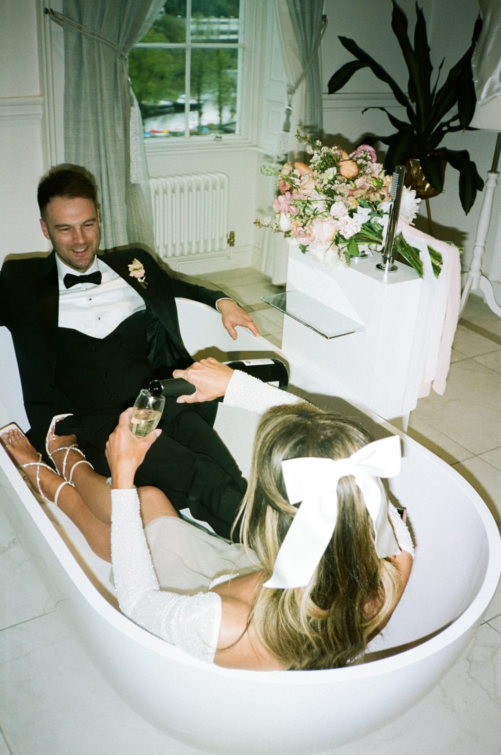 Image by <a class="text-p3" href="https://www.chelseyphotography.co.uk" target="_blank">Chelsey Photography</a>.