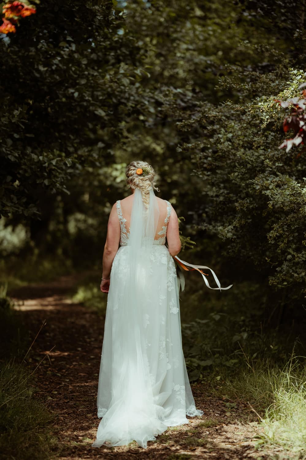 Image by <a class="text-p3" href="https://jesssoperphotography.com" target="_blank">Jess Soper Photography</a>.