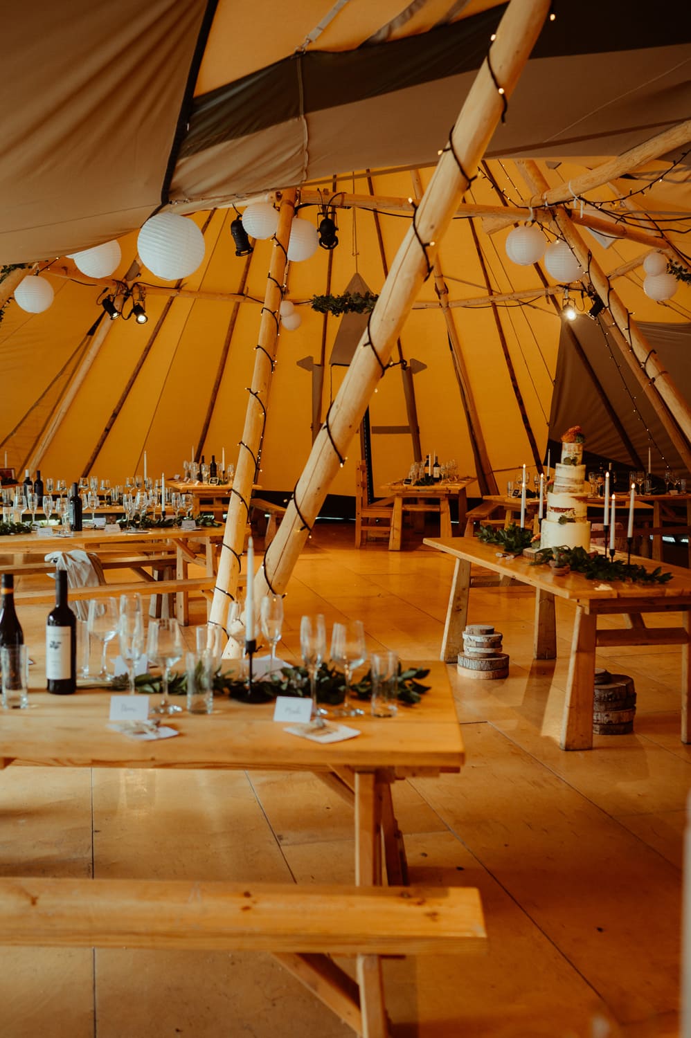 Image by <a class="text-p3" href="https://jesssoperphotography.com" target="_blank">Jess Soper Photography</a>.