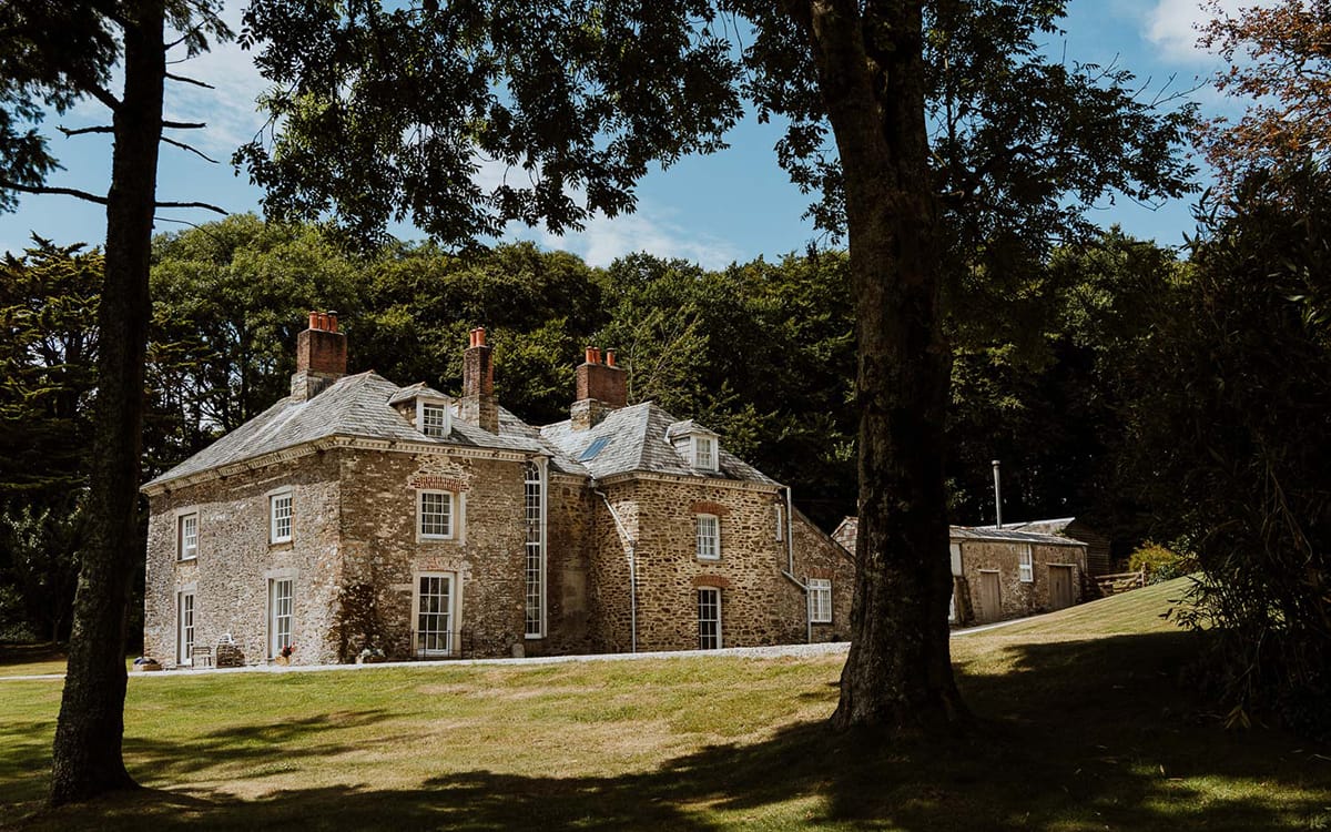 Tredudwell Manor