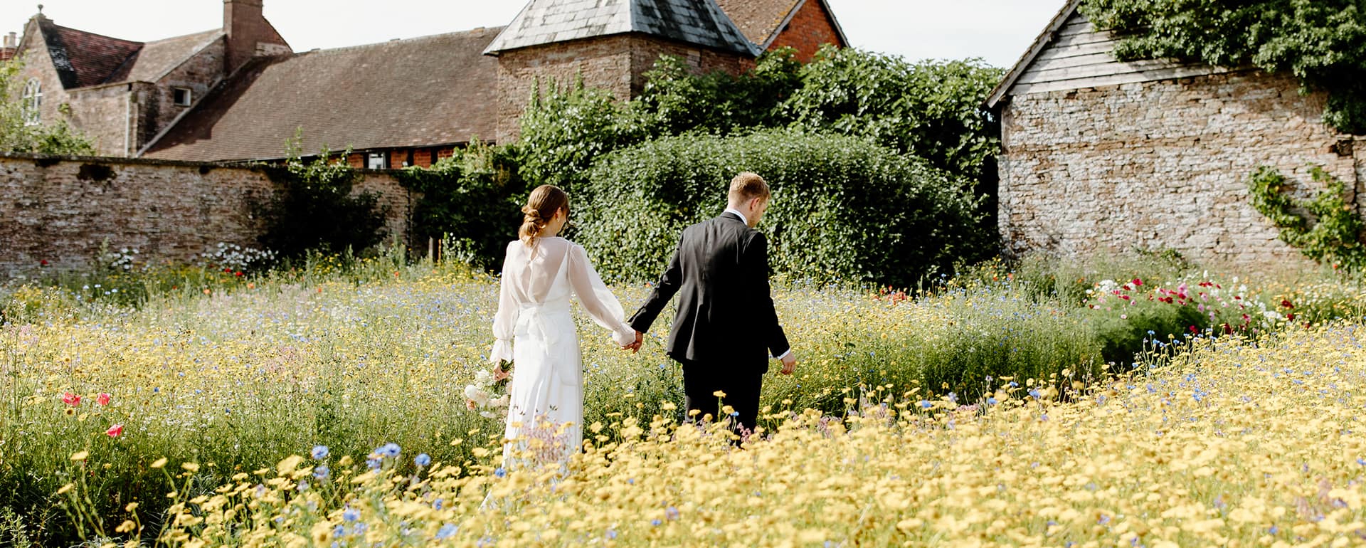 Katie & Oli: A Romantic English Garden Wedding with Sailcloth Marquee