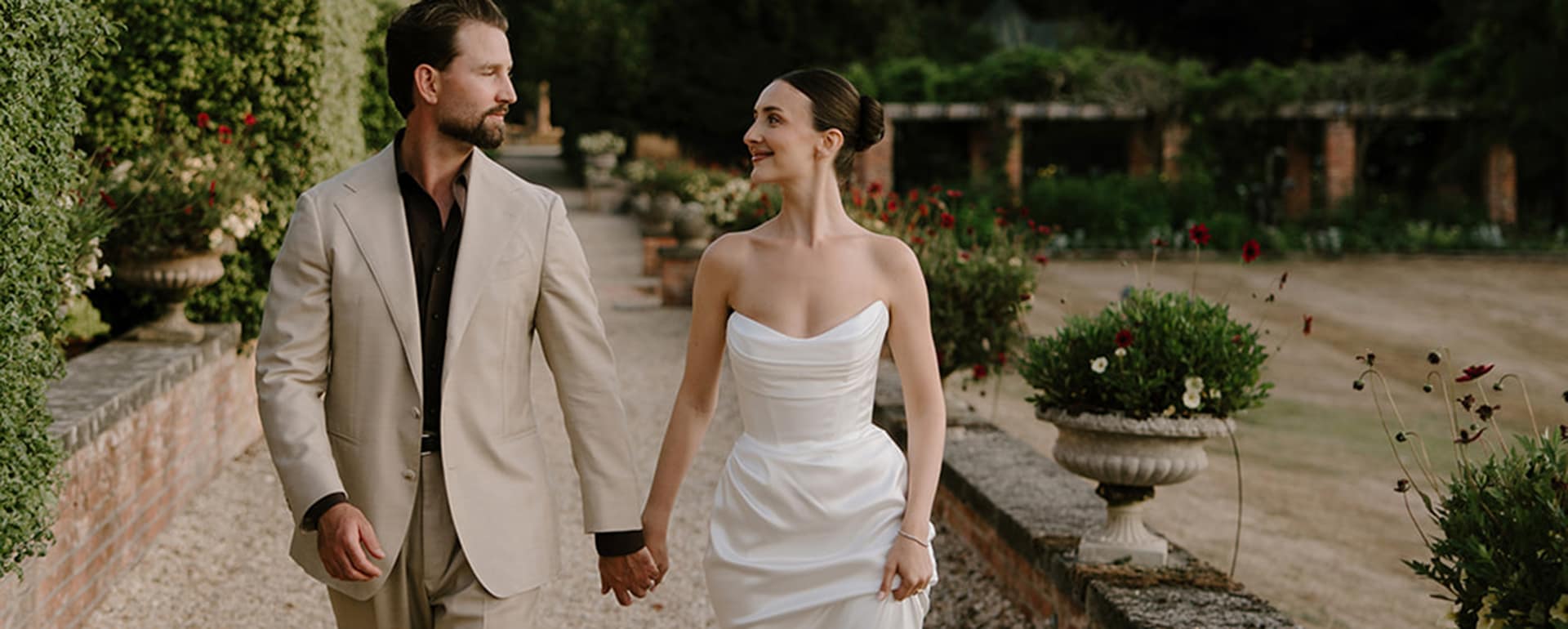 Georgina & Brendan: A Stylish Dinner Party Wedding at Chewton Glen