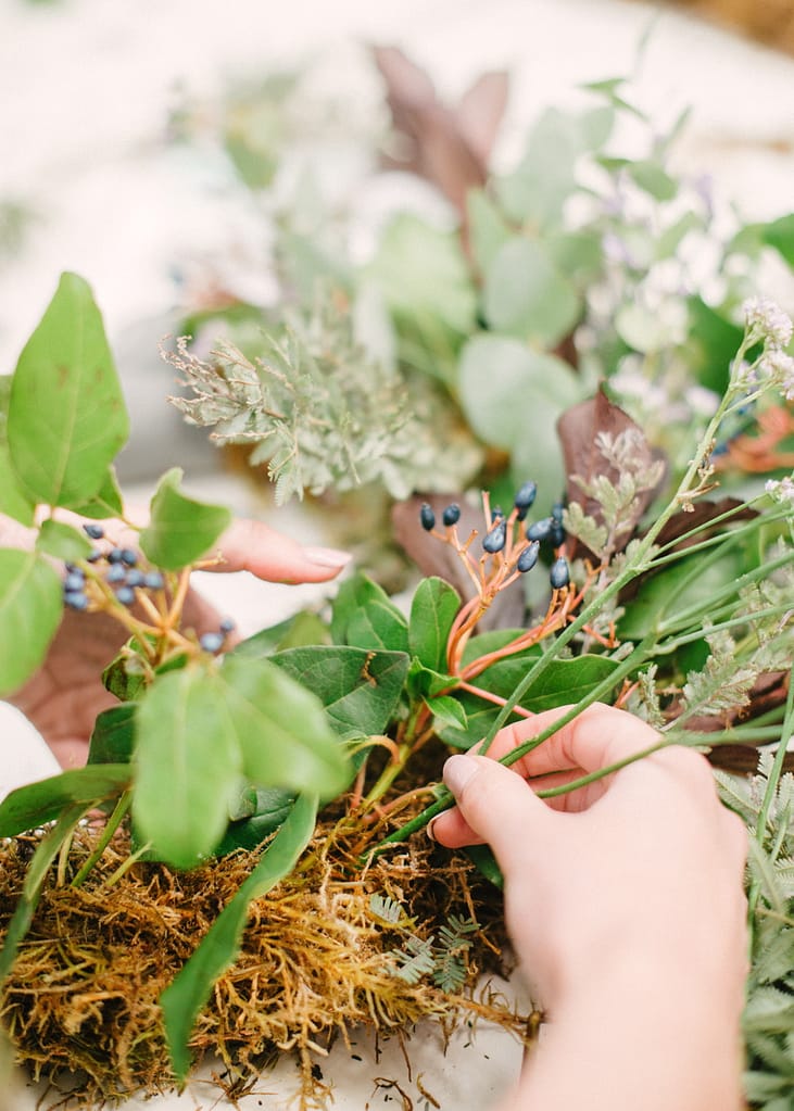 A Simple 3-Step Guide to Wreath-Making - Season Wedding Wreaths