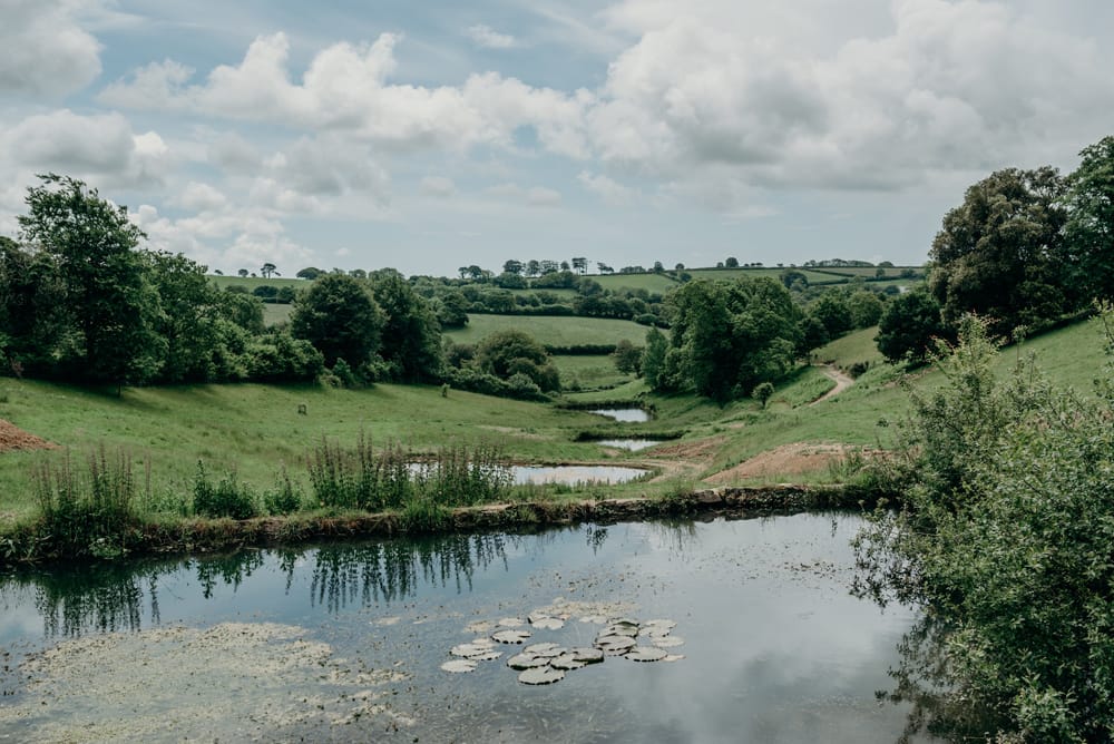 Image by <a class="text-taupe-100" href="http://www.clarekinchinphotography.co.uk" target="_blank">Clare Kinchin Photography</a>.