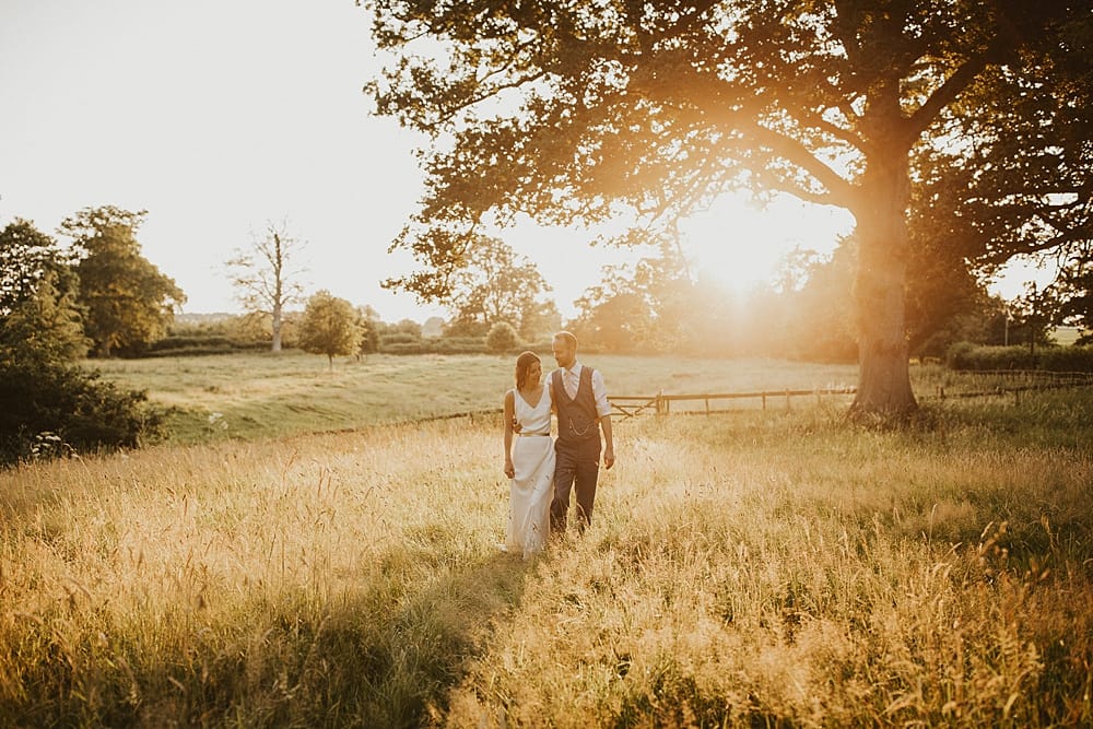 Image by <a class="text-taupe-100" href="http://stephnewtonphotography.com" target="_blank">Steph Newton Photography</a> | Venue Pennard House.