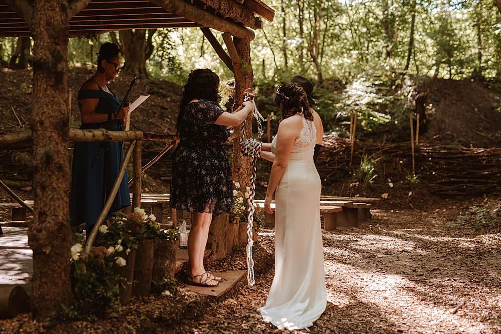Image by <a class="text-taupe-100" href="https://www.taylorhughesphotography.com" target="_blank">Taylor Hughes Photography</a>.