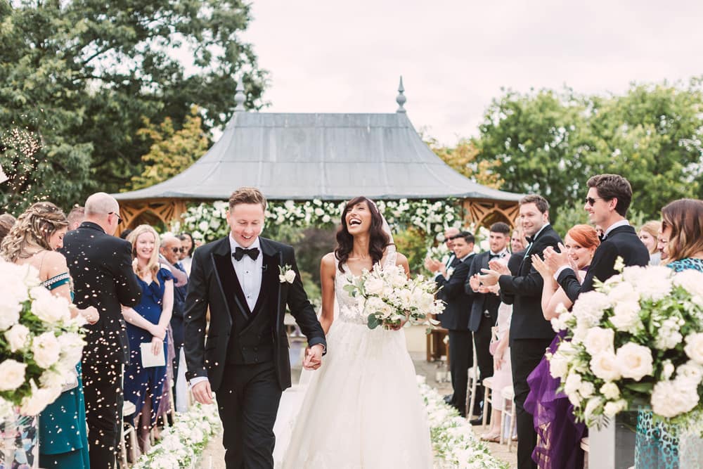 Image by <a class="text-taupe-100" href="http://christinasarah.com" target="_blank">Christina Sarah Photography</a>.