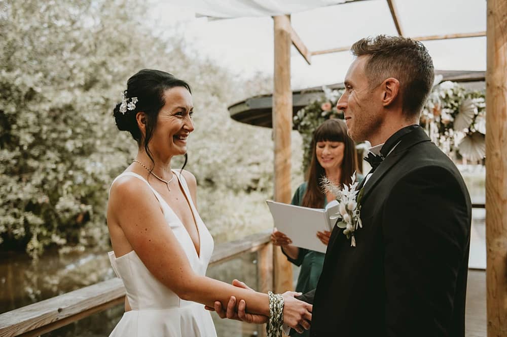 Image by <a class="text-taupe-100" href="https://www.louisepollittphotography.com" target="_blank">Louise Pollitt Photography</a> | Celebrant <a class="text-taupe-100" href="https://www.bohoceremonies.com/" target="_blank">Boho Ceremonies</a>.