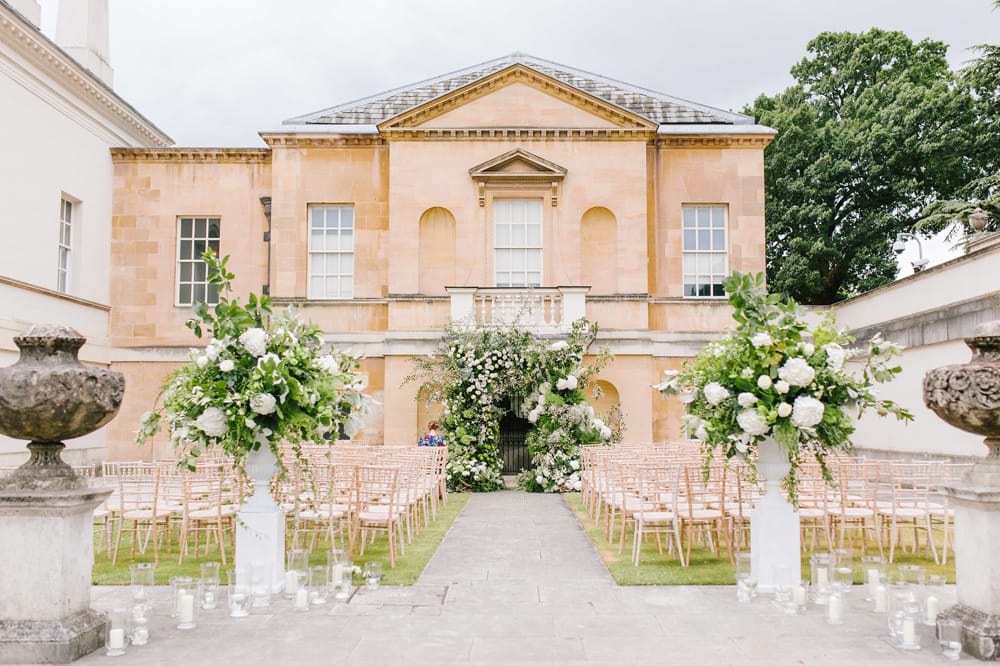 Image by <a class="text-taupe-100" href="http://www.philippa-sian.co.uk" target="_blank">Philippa Sian Photography</a> at Chiswick House and Gardens.