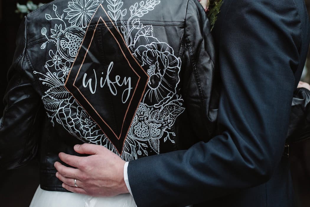 Image by <a class="text-taupe-100" href="https://www.sophielakeweddings.co.uk" target="_blank">Sophie Lake Photography</a>.