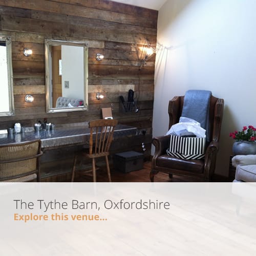 10-beautiful-bridal-suites-wedding-venues-in-oxfordshire-the-tythe-barn-coco-wedding-venues-3
