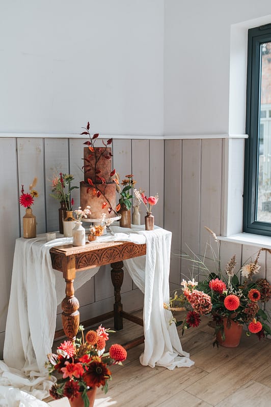 Image by <a class="text-taupe-100" href="https://pearbearphotography.com" target="_blank">Pear & Bear Photography.</a>