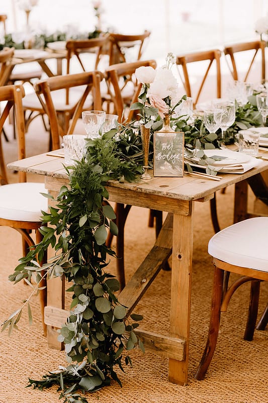 Image by <a class="text-taupe-100" href="http://www.rebeccagoddardphotography.com" target="_blank">Rebecca Goddard Photography</a> | Planning by <a class="text-taupe-100" href="http://www.katrinaotterweddings.co.uk" target="_blank">Katrina Otter Weddings</a>.