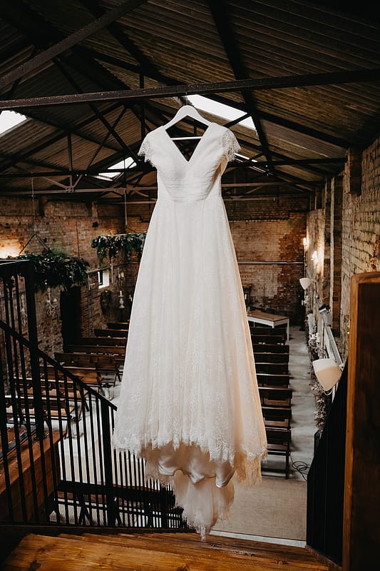 Image by <a class="text-taupe-100" href="https://jessicagracephotography.co.uk" target="_blank">Jessica Grace Photography</a>.