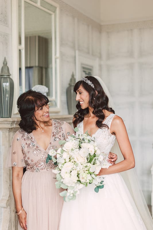 Image by <a class="text-taupe-100" href="http://christinasarah.com" target="_blank">Christina Sarah Photography</a>.