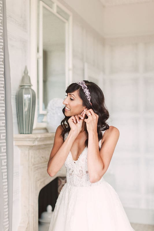 Image by <a class="text-taupe-100" href="http://christinasarah.com" target="_blank">Christina Sarah Photography</a>.