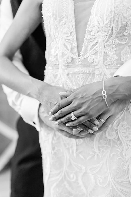 Image by <a class="text-taupe-100" href="http://christinasarah.com" target="_blank">Christina Sarah Photography</a>.