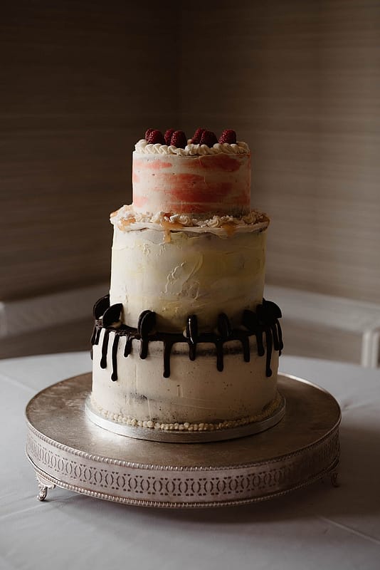 Image by <a class="text-taupe-100" href="https://www.taylorhughesphotography.com" target="_blank">Taylor Hughes Photography</a>.