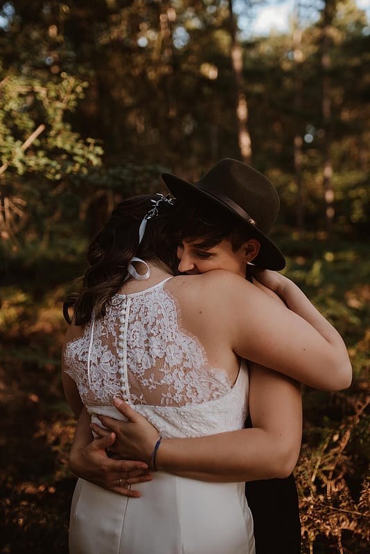 Image by <a class="text-taupe-100" href="https://www.taylorhughesphotography.com" target="_blank">Taylor Hughes Photography</a>.