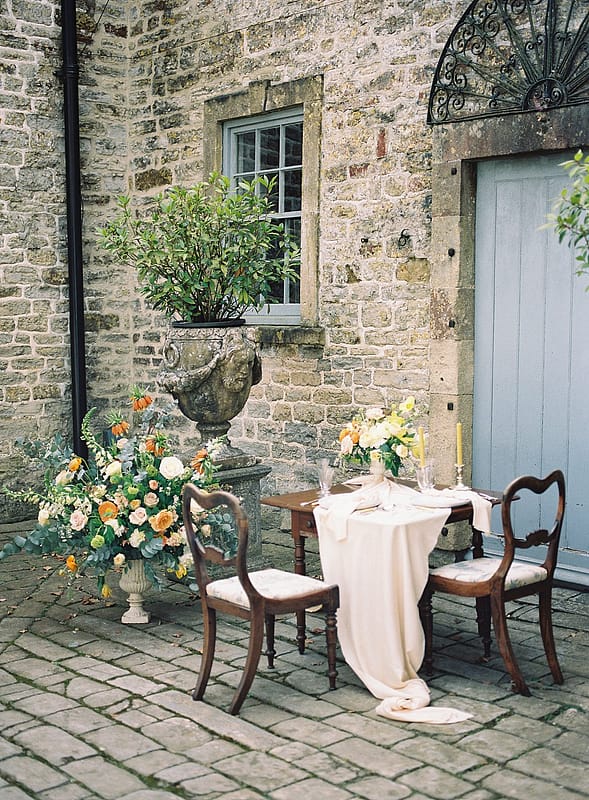 Image by <a class="text-taupe-100" href="http://lizbakerphotography.co.uk" target="_blank">Liz Baker Photography</a>.