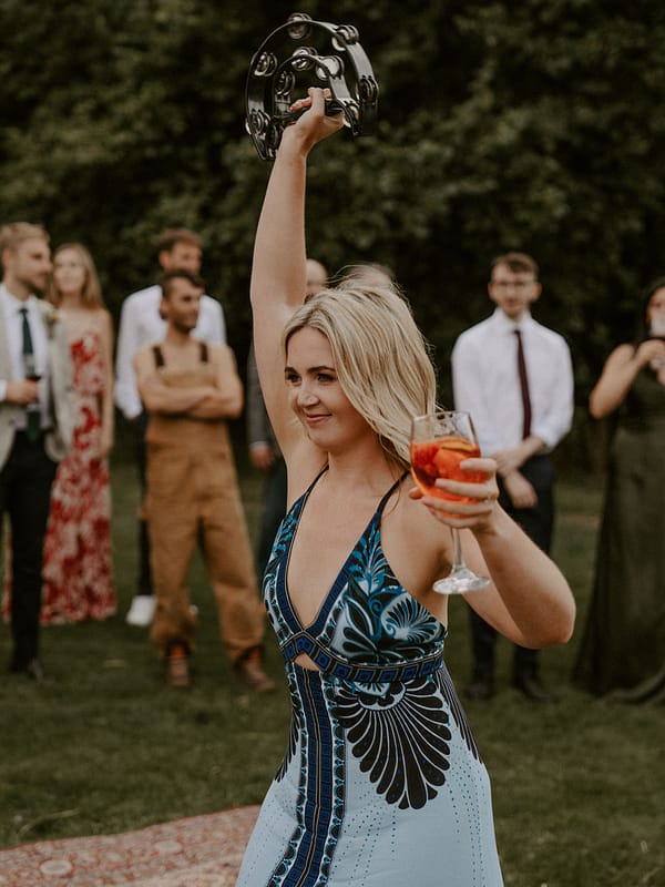 wild-bohemian-wedding-at-teybrook-orchard-essex-36