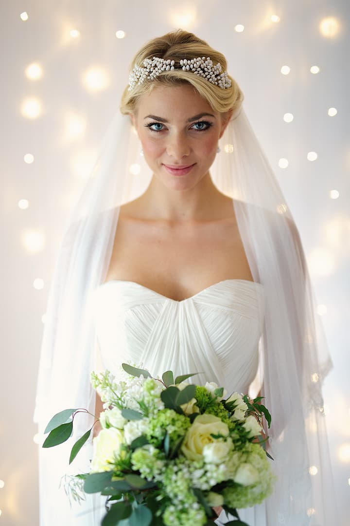 bridal-accessories-wedding-inspiration-coco-wedding-venues-victoria-fergusson-bridal-accessories-Laurel headdress 2 £200. VFA