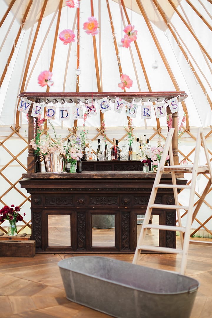 wedding-yurt-alternative-bar-ideas-xander-and-thea-fine-art-wedding-photography-2