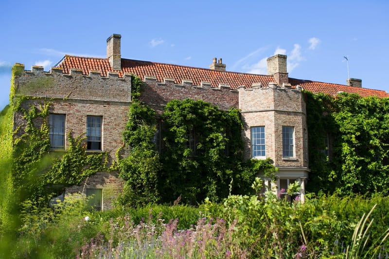 wedding-venues-in-norfolk-narborough-hall-gardens-58