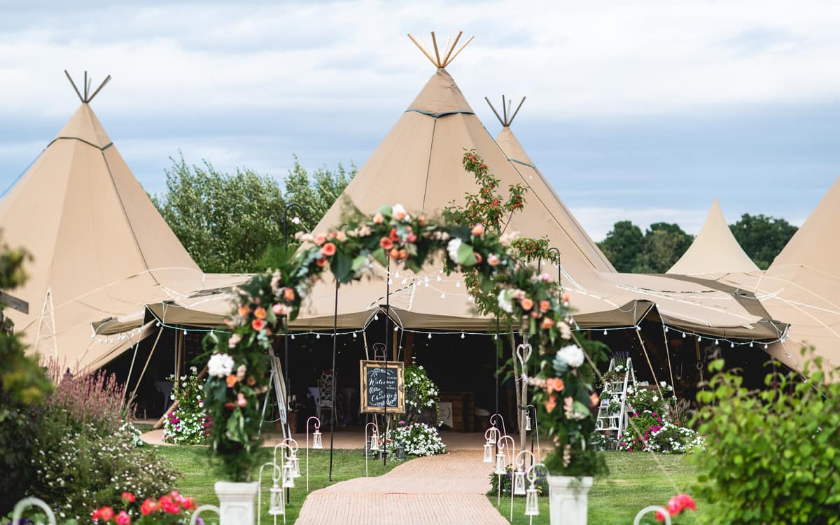 Sami Tipi Open Day